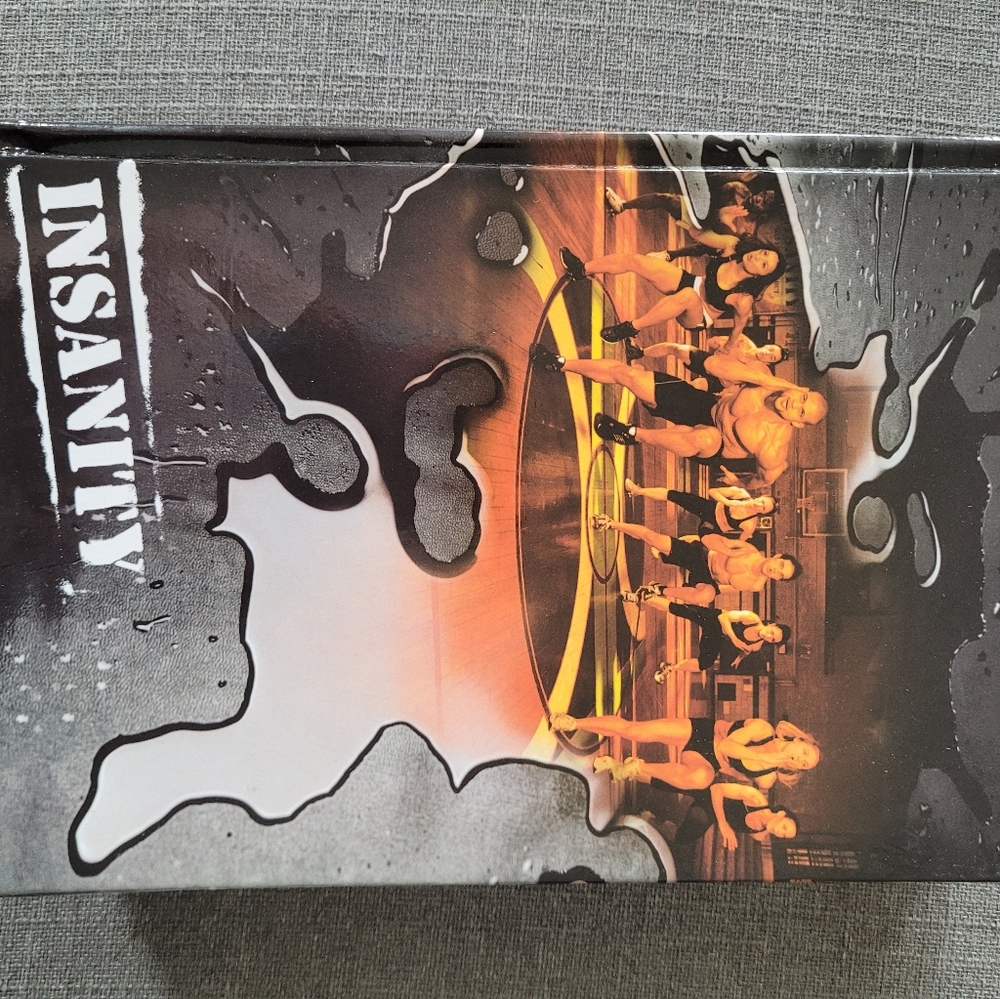beachbody insanity dvd set.